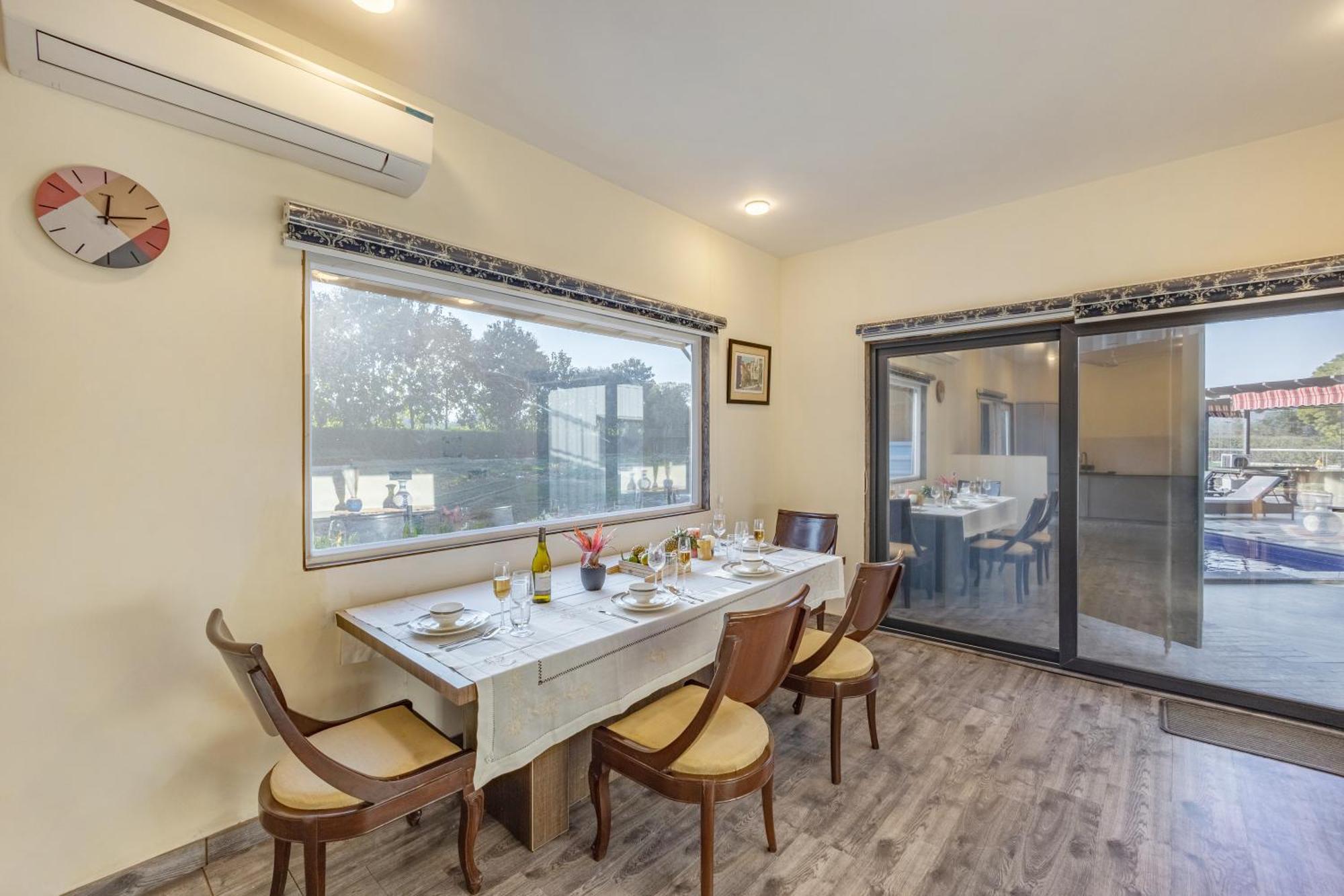 Villa Elivaas Hidden Oasis 4Bhk With Pool, Mud House & Container House Dhauj Exterior foto
