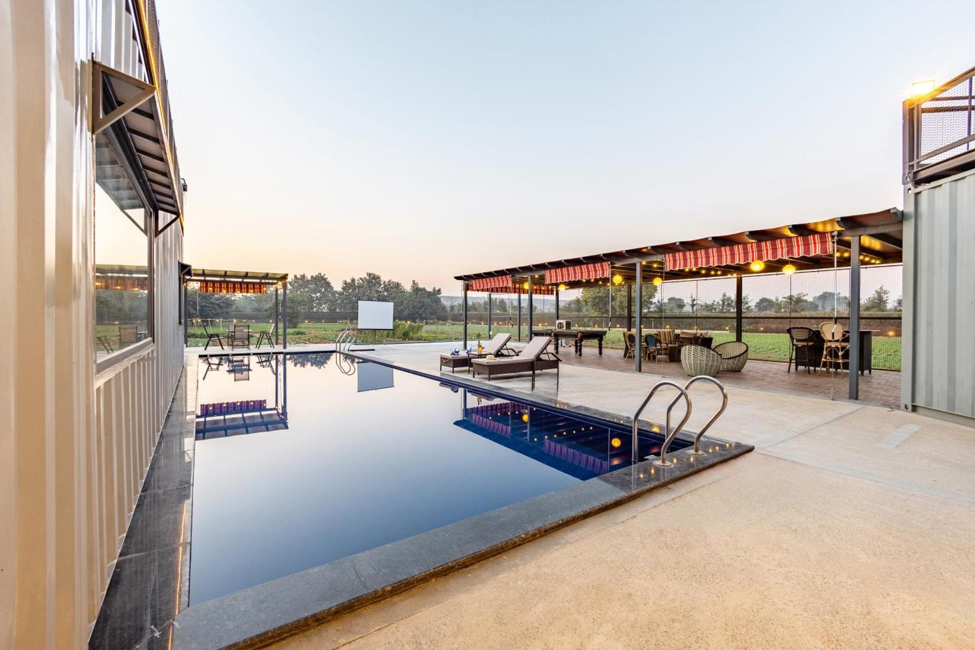 Villa Elivaas Hidden Oasis 4Bhk With Pool, Mud House & Container House Dhauj Exterior foto